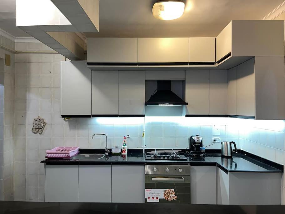 Apartment Sakura 3 Bedroom Newly Renovated Cairo